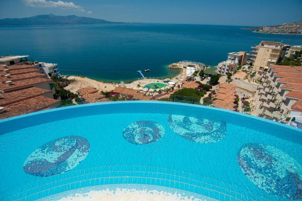 Bougainville Bay Resort - Villa 11 Sarande Bagian luar foto