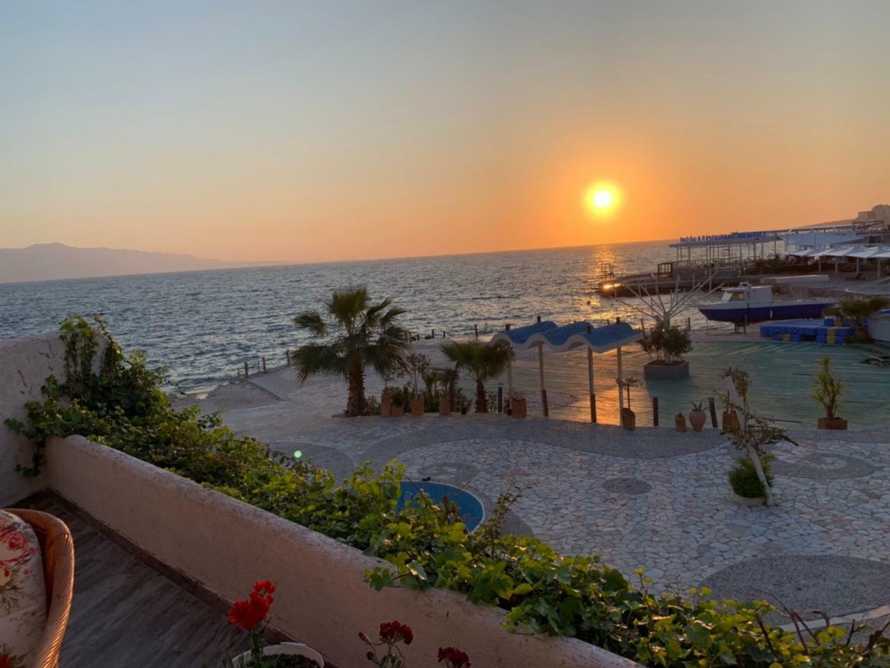 Bougainville Bay Resort - Villa 11 Sarande Bagian luar foto